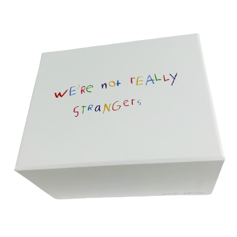 8 Styles WE'RE NOT REALLY STRA - Party Games Best avis et prix